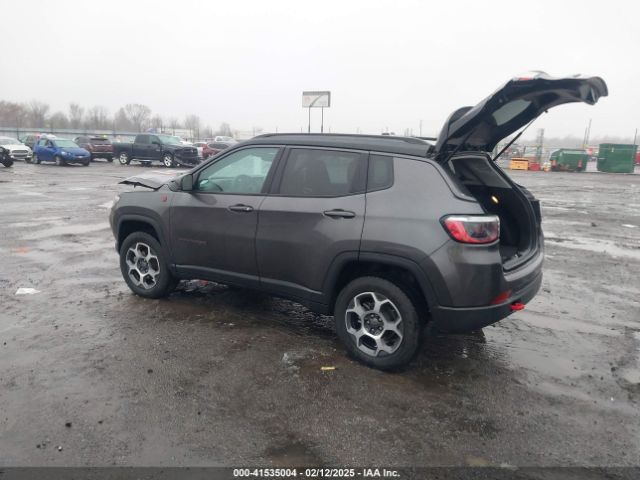 2022 JEEP COMPASS 3C4NJDDB5NT162979 Photo 2