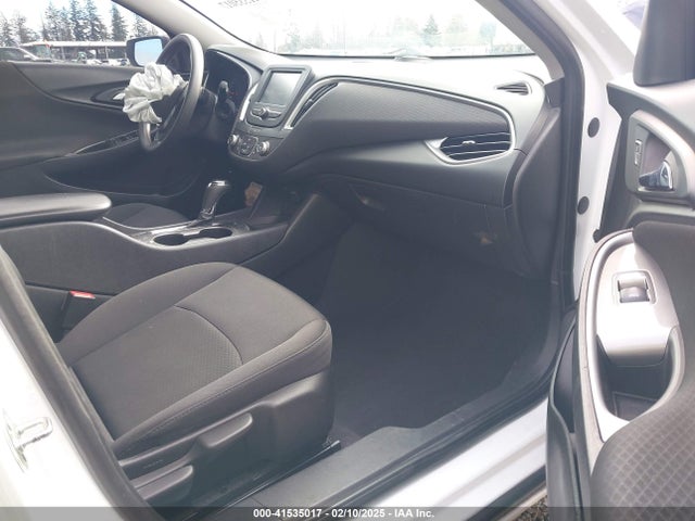 Chevrolet MALIBU LS 2017 1G1ZB5ST6HF227104 Image 5
