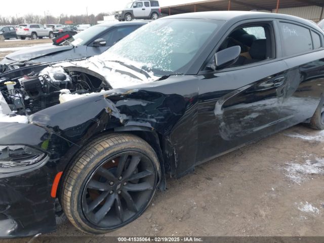2C3CDXHG8KH592309 Dodge Charger Gt Rwd