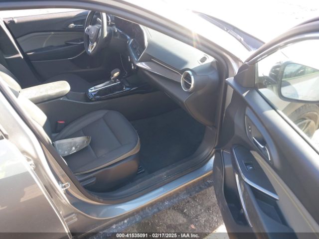 KL77LKE25RC031703 Chevrolet Trax Fwd Activ