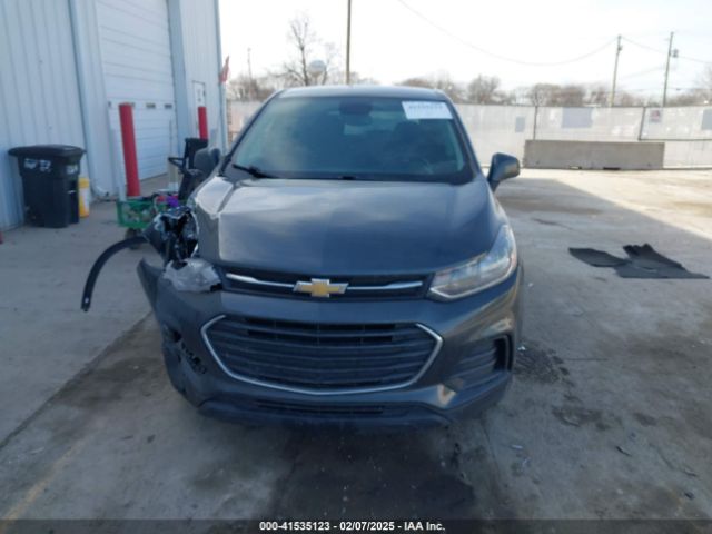 3GNCJNSB8LL134324 Chevrolet Trax Awd Ls