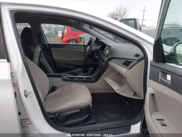 5NPE24AFXHH502166 Hyundai Sonata