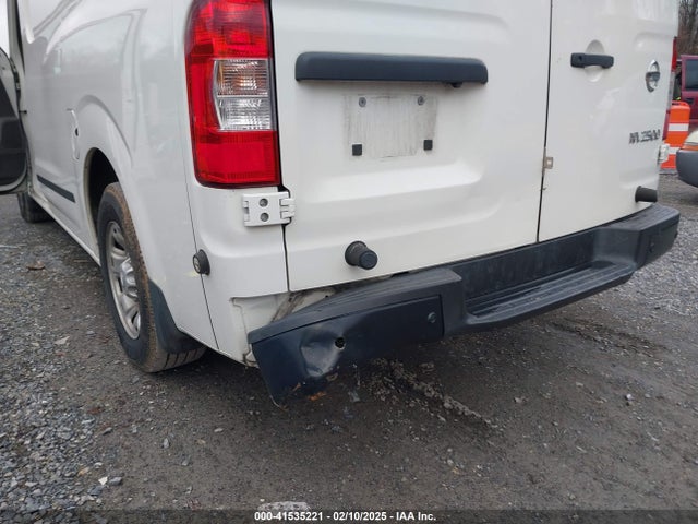 1N6BF0KY2LN810888 Nissan Nv Cargo Nv2500 Hd Sv Standard Roof V6
