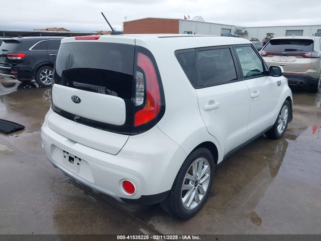 KIA SOUL + 2017 KNDJP3A53H7447534 Image 4