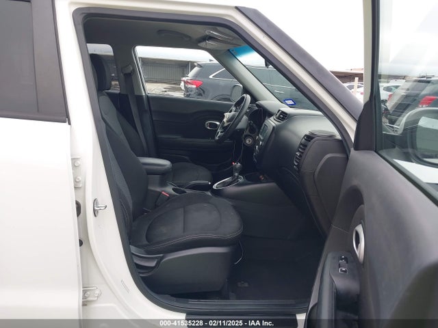 KIA SOUL + 2017 KNDJP3A53H7447534 Image 5