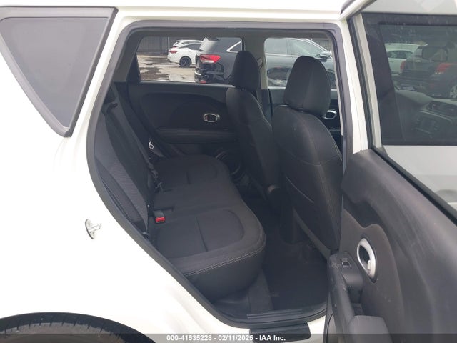 KIA SOUL + 2017 KNDJP3A53H7447534 Image 8