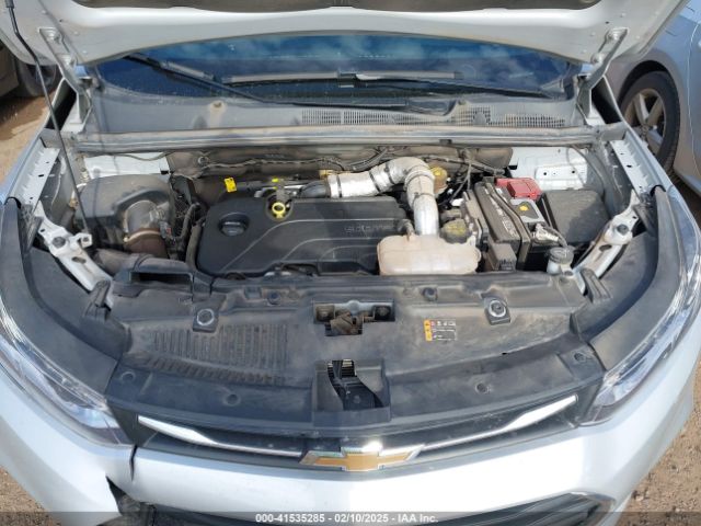 KL7CJKSMXNB555858 Chevrolet Trax Fwd Ls