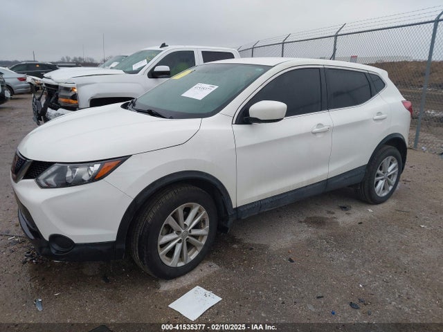 JN1BJ1CP3JW189846 Nissan Rogue Sport S