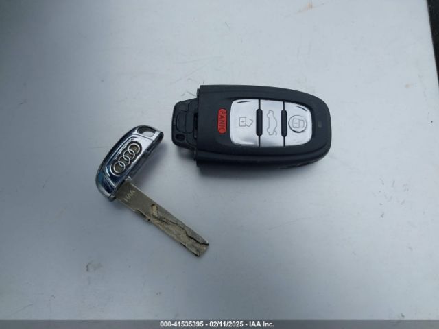 2010 AUDI A5 WAULFAFR9AA009439 Photo 10