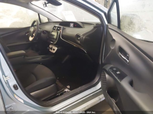 JTDKBRFU9H3552110 Toyota Prius Two