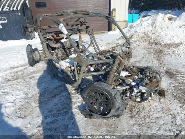 2021 CAN-AM MAVERICK X3 3JBVGAY46MK002383