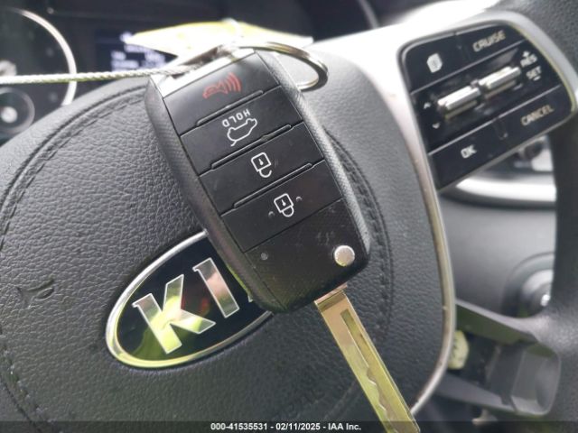 5XYPG4A31KG496045 KIA Sorento 2.4l L