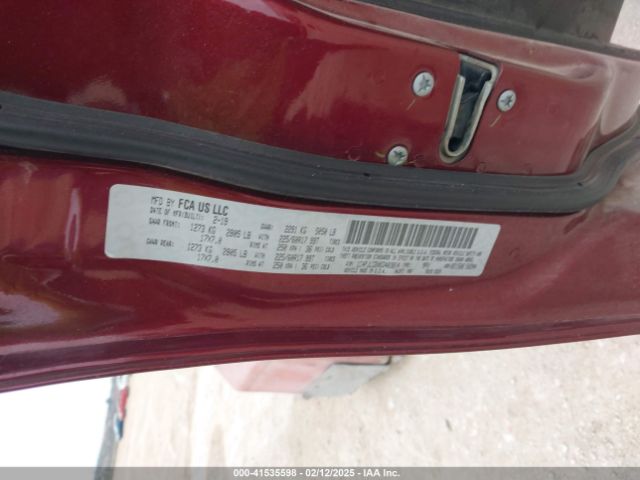 1C4PJLCBXKD403814 Jeep Cherokee Latitude Fwd