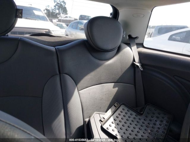 2009 MINI COOPER WMWMF335X9TW71208 Photo 7