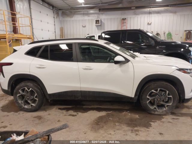 KL77LHEP7SC110293 Chevrolet Trax Fwd Lt