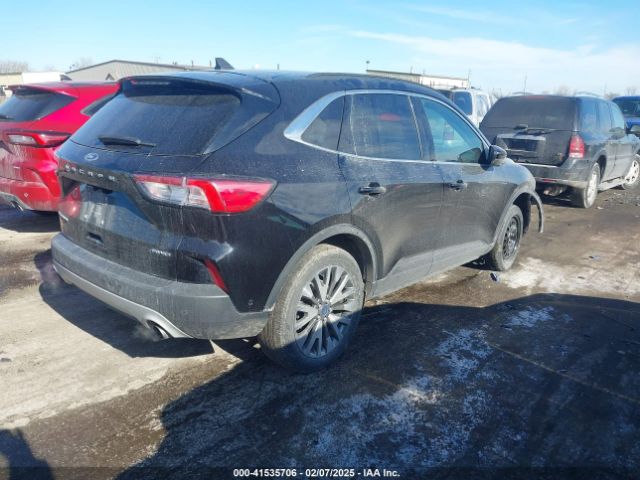 1FMCU9J90MUB23259 Ford Escape Titanium