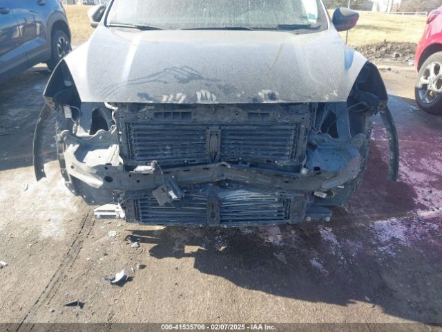 1FMCU9J90MUB23259 Ford Escape Titanium