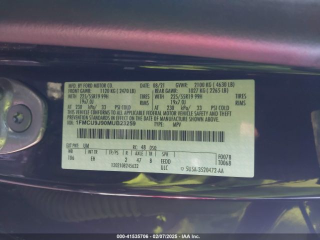 1FMCU9J90MUB23259 Ford Escape Titanium