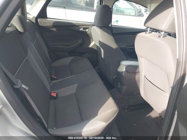 Ford FOCUS SE 2014 1FADP3F21EL137452 Image 8