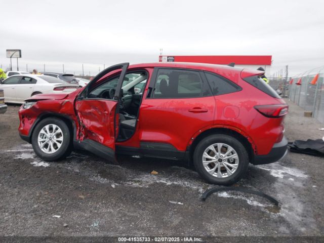1FMCU9GN4SUA30309 Ford Escape Active