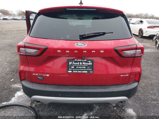 1FMCU9GN4SUA30309 Ford Escape Active