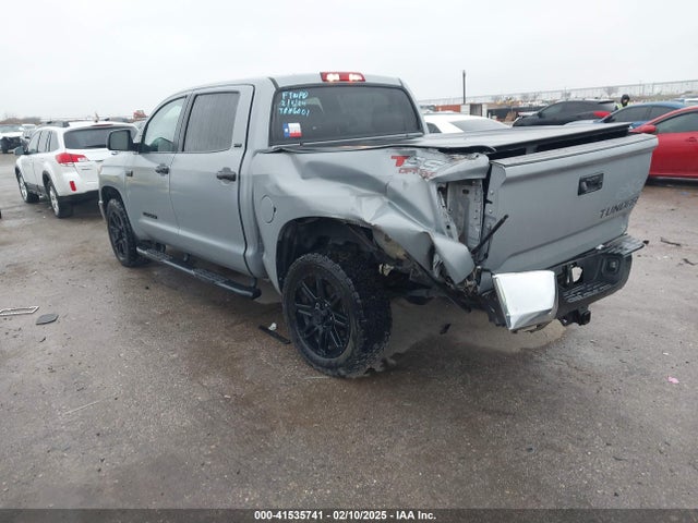 5TFEY5F13KX247647 Toyota Tundra Sr5 5.7l V8