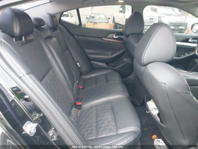 1N4AA6AP7GC448749 Nissan Maxima 3.5 Platinum