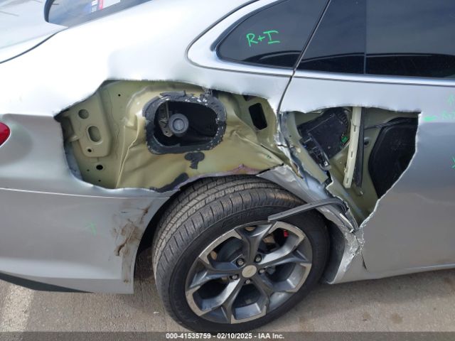 1G1ZG5ST4KF207555 Chevrolet MALIBU RS