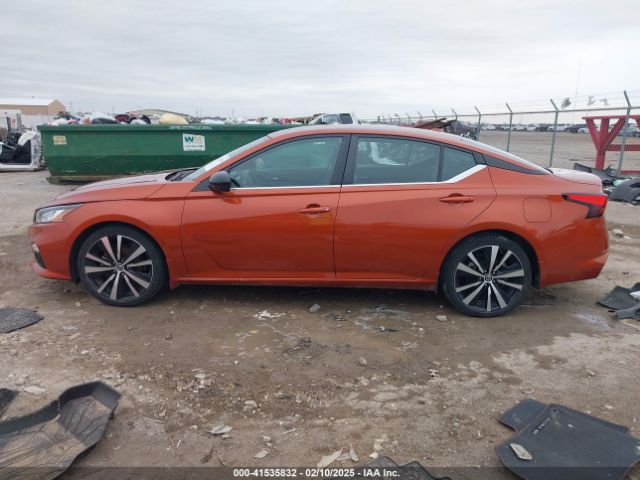 1N4BL4CV9NN360687 Nissan Altima Sr Fwd