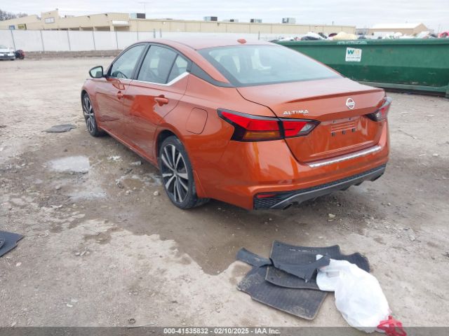 1N4BL4CV9NN360687 Nissan Altima Sr Fwd