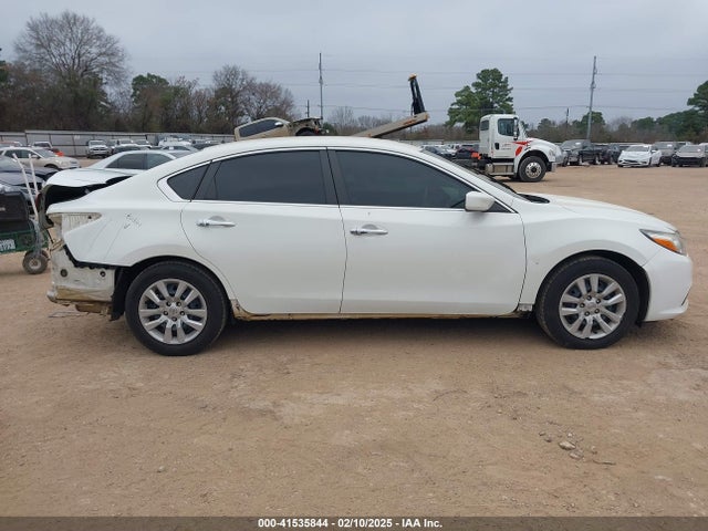 1N4AL3AP0HN346336 Nissan Altima 2.5 S