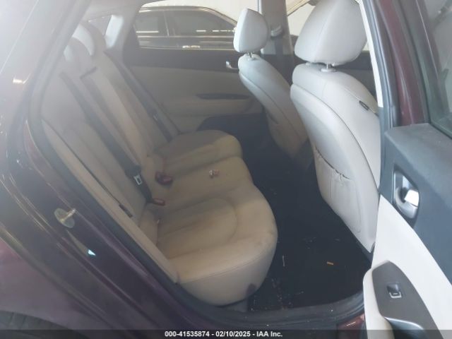 5XXGT4L36JG274564 KIA gdi