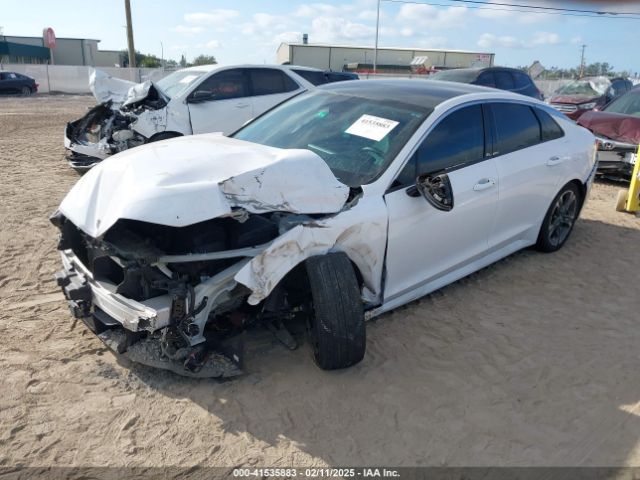 5XXG34J20MG021657 KIA K5 EX