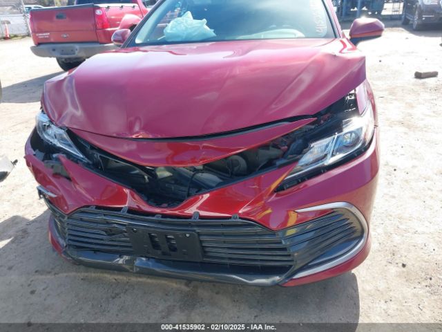 4T1C11AK1NU660558 Toyota CAMRY LE
