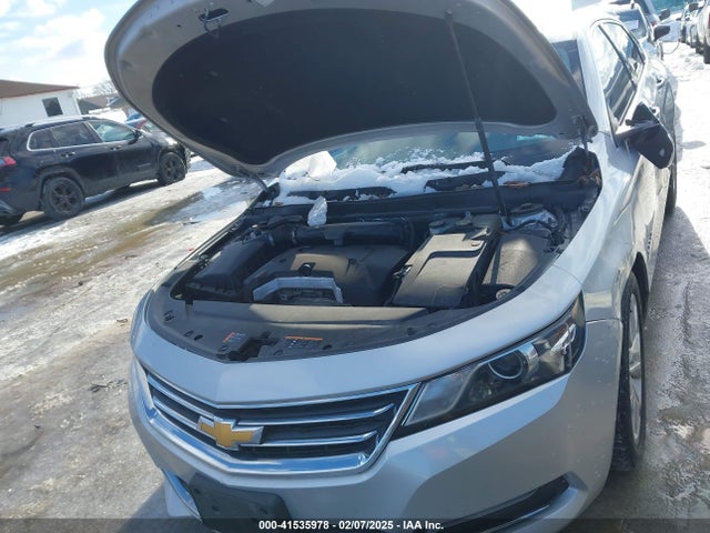 Chevrolet IMPALA 1LT 2018 1G1105SAXJU144147 Image 10