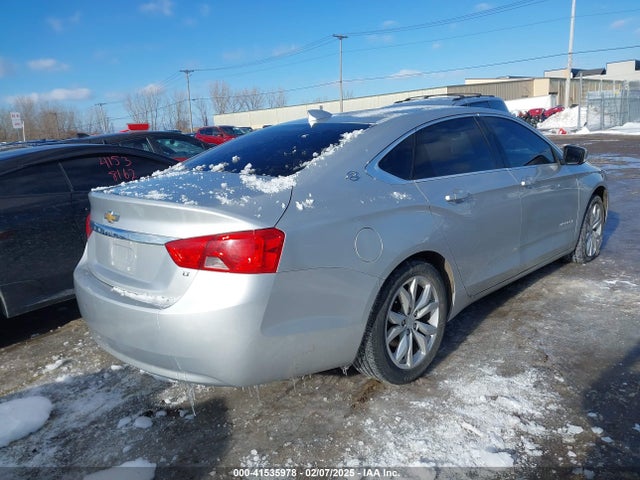 Chevrolet IMPALA 1LT 2018 1G1105SAXJU144147 Image 4