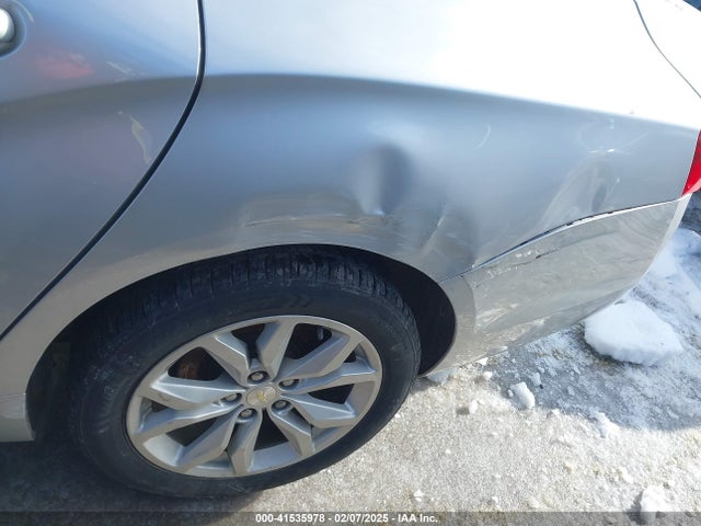 Chevrolet IMPALA 1LT 2018 1G1105SAXJU144147 Image 6
