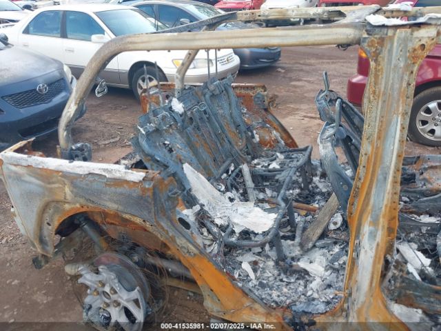 1C4PJXDGXRW286378 Jeep Wrangler 4-door Willys 4x4