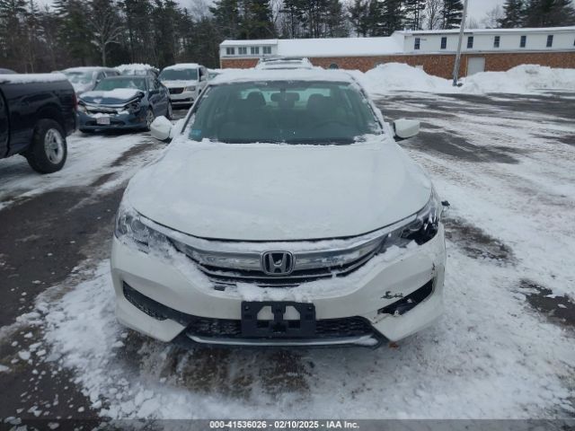 1HGCR2F30HA169166 Honda ACCORD LX