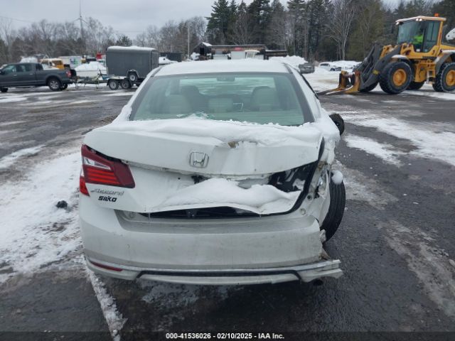 1HGCR2F30HA169166 Honda ACCORD LX