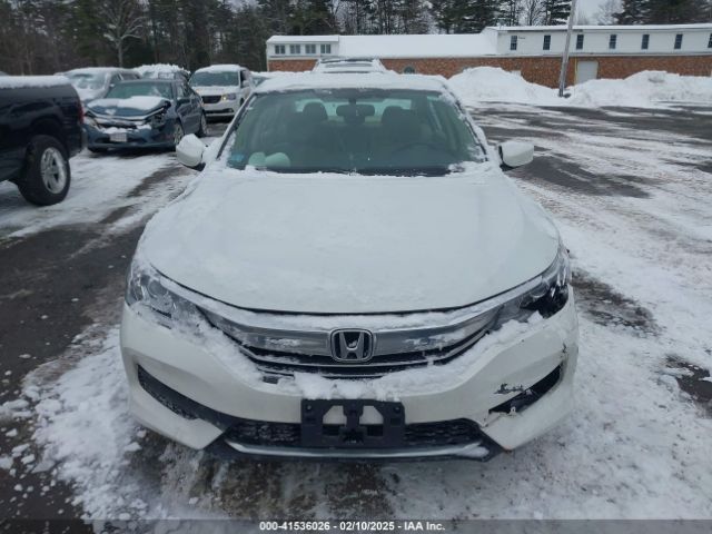 1HGCR2F30HA169166 Honda ACCORD LX