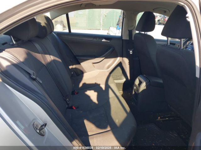 3VW1K7AJ6EM380462 Volkswagen Jetta 2.0l S