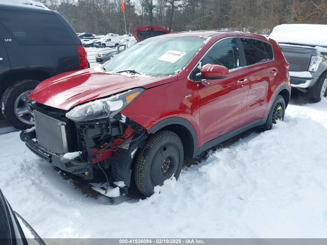 KIA Sportage Lx 2018 KNDPMCAC4J7311436 Image 2