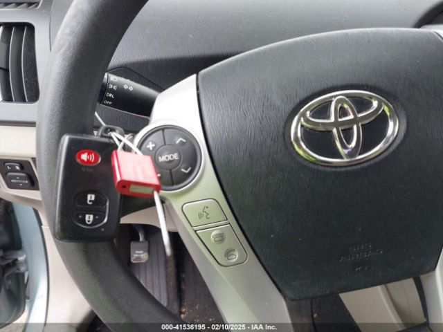 JTDKN3DU5E1737883 Toyota Prius