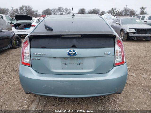 JTDKN3DU5E1737883 Toyota Prius