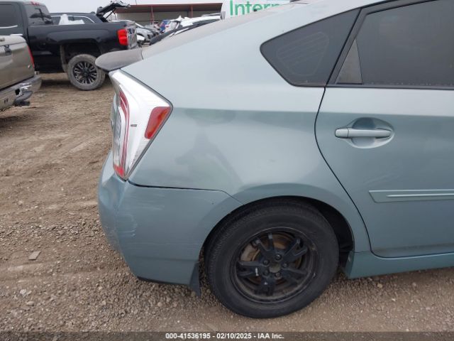 JTDKN3DU5E1737883 Toyota Prius
