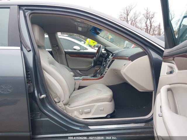 2011 CADILLAC CTS 1G6DG5EY7B0163601 Photo 4