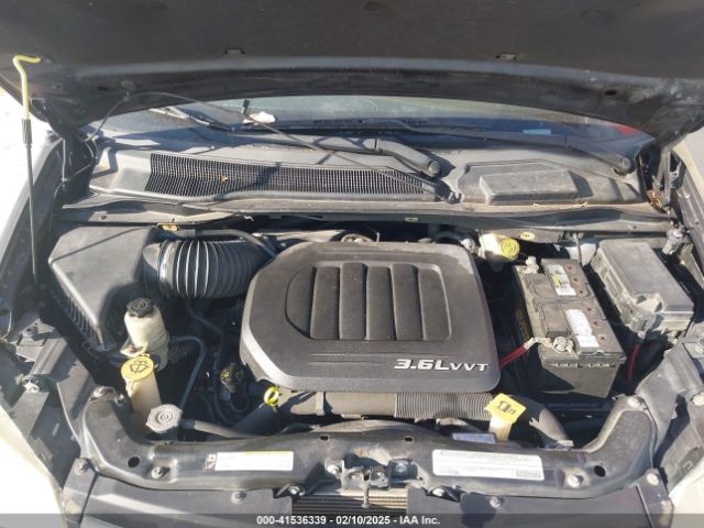 2011 CHRYSLER TOWN & COUNTRY 2A4RR8DG7BR655505 Photo 9