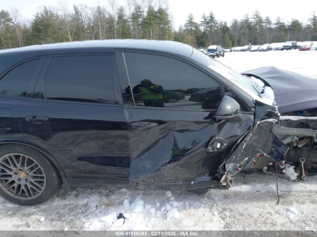 WP1AA2A24HKA81855 Porsche Cayenne Platinum Edition