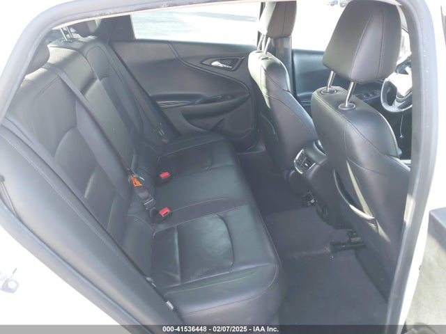 1G1ZH5SX8HF282820 Chevrolet Malibu Premier